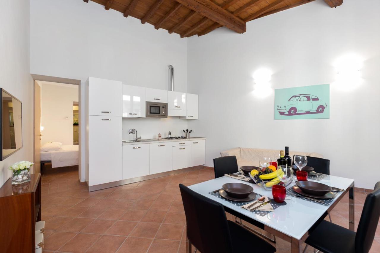 Walking 4 Apartment Firenze Bagian luar foto